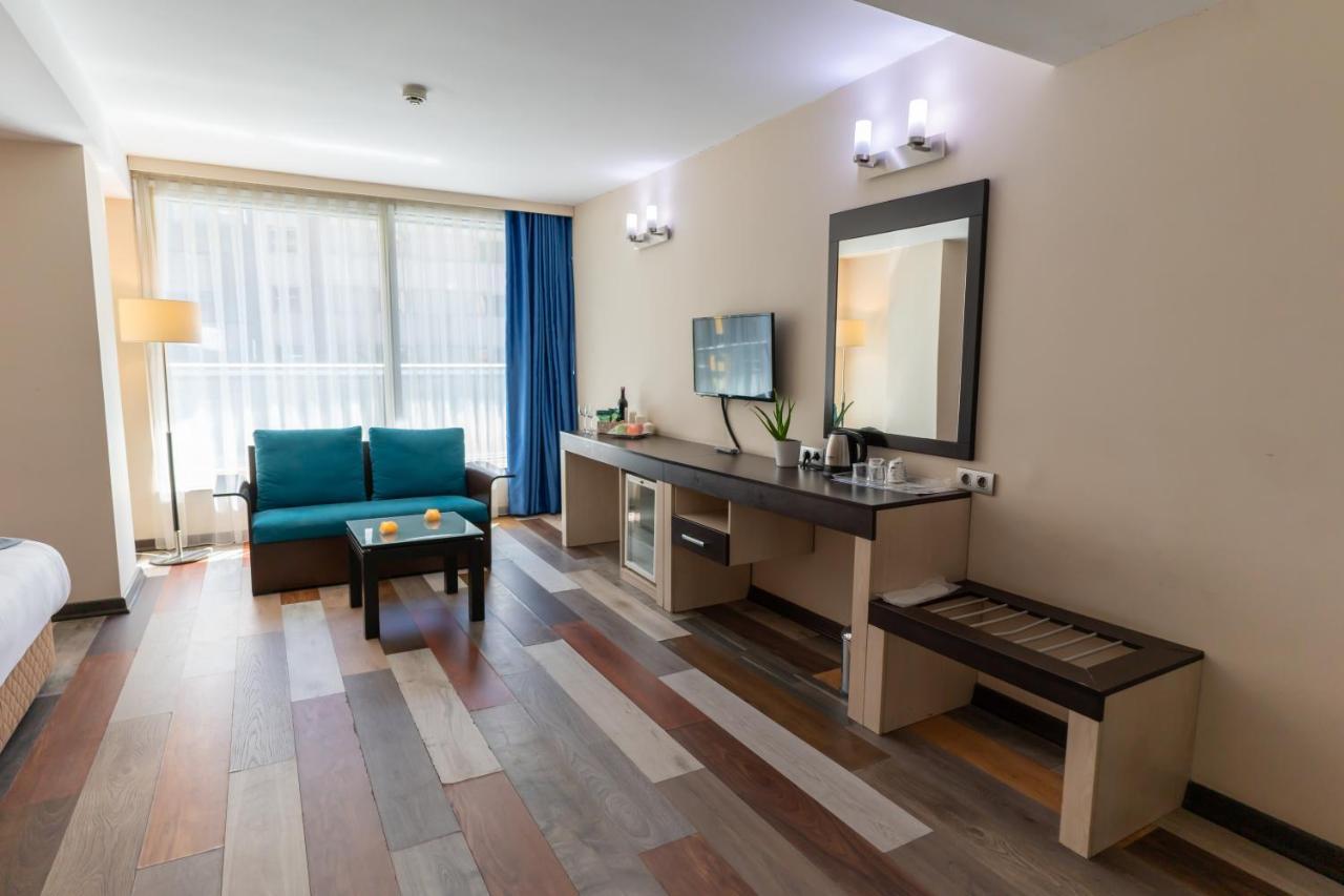 Lazz By Ketenci Hotel İzmir Buitenkant foto