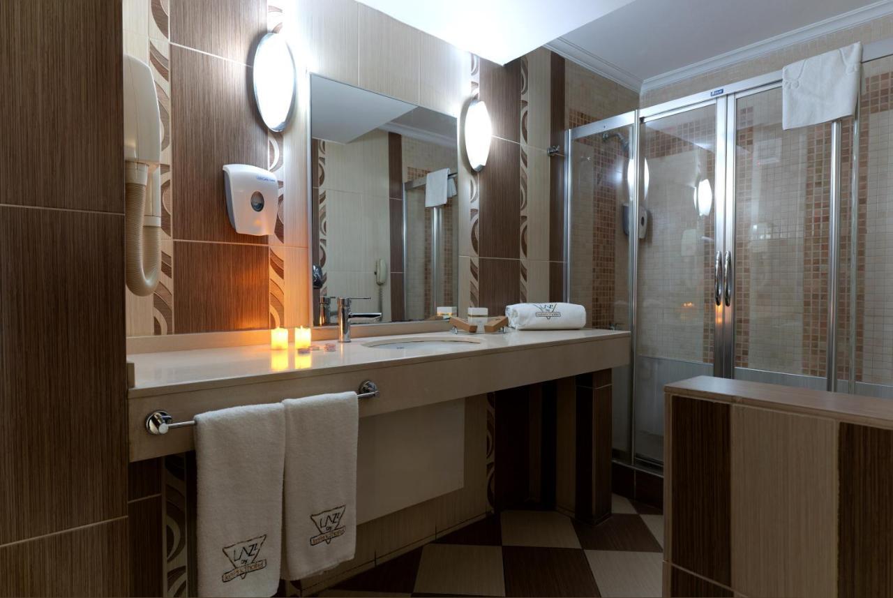 Lazz By Ketenci Hotel İzmir Buitenkant foto