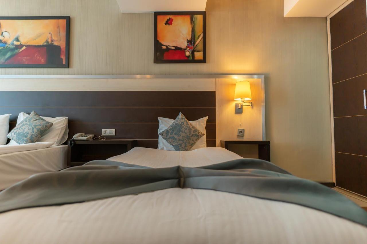 Lazz By Ketenci Hotel İzmir Buitenkant foto