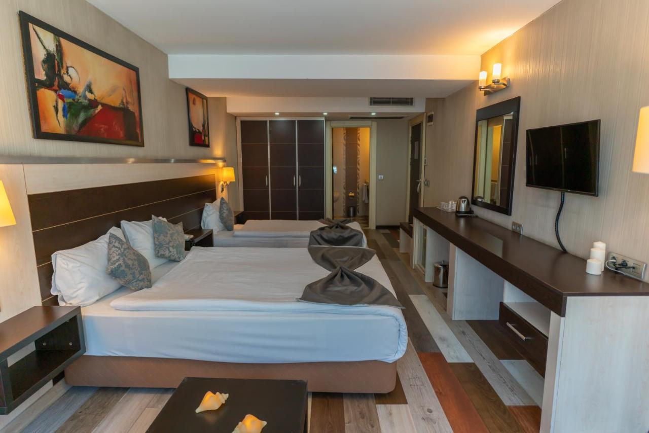 Lazz By Ketenci Hotel İzmir Buitenkant foto