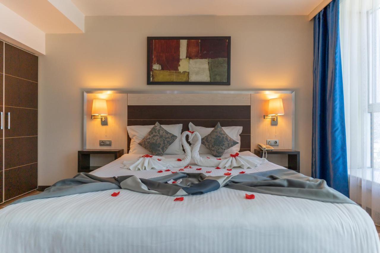 Lazz By Ketenci Hotel İzmir Buitenkant foto