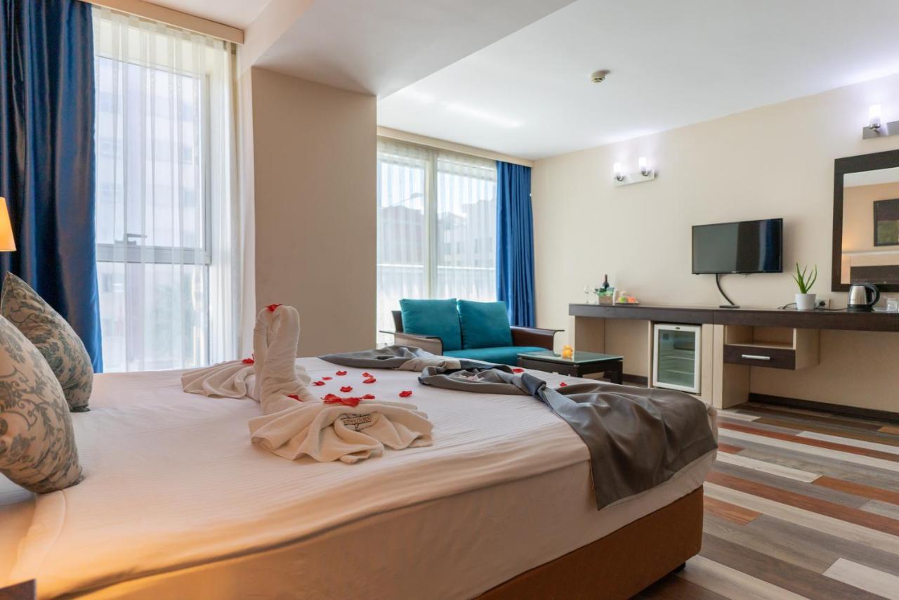 Lazz By Ketenci Hotel İzmir Buitenkant foto
