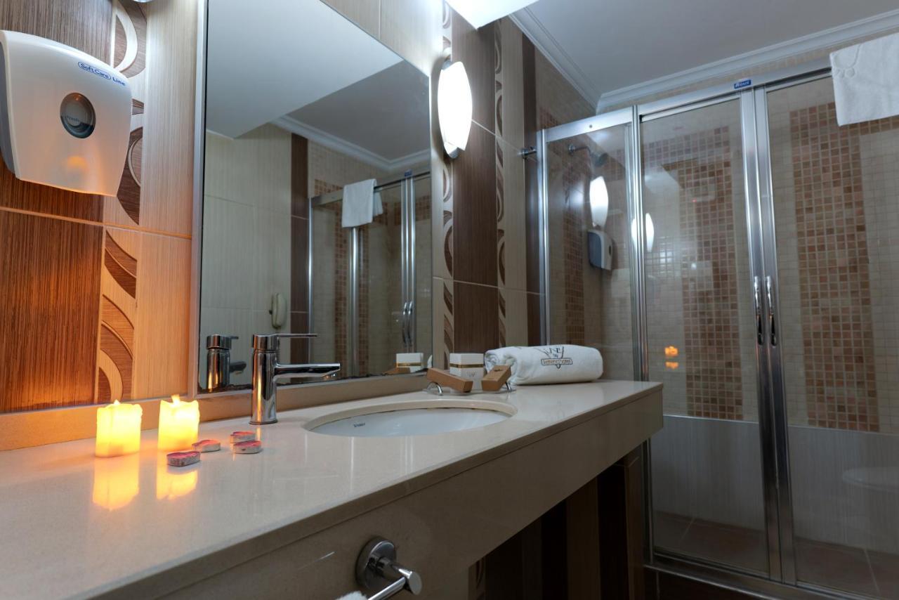Lazz By Ketenci Hotel İzmir Buitenkant foto