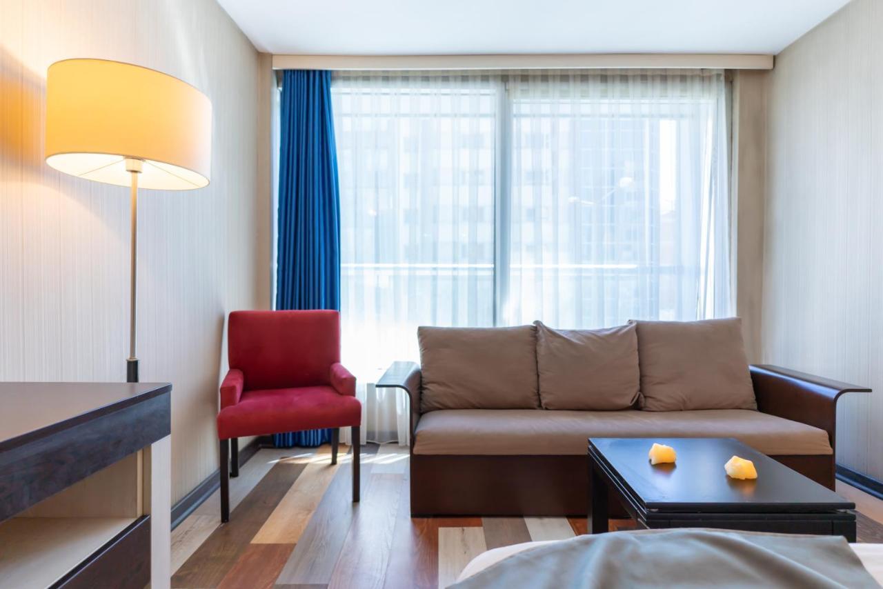 Lazz By Ketenci Hotel İzmir Buitenkant foto