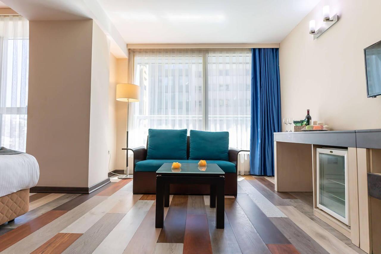Lazz By Ketenci Hotel İzmir Buitenkant foto